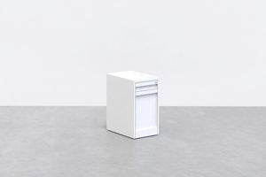Totem Slim Rolling Pedestal