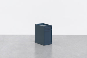 Totem Slim Rolling Pedestal